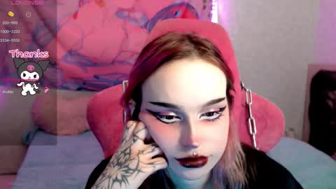 Nancy online show from November 2025 08:08:02 PM