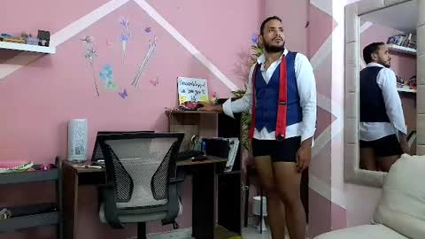 Snapshot of pineappleflipped chatting on July 2026 01:53:01 AM pineappleflipped online show from July 2026 01:53:01 AM