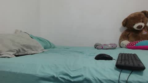 Snapshot of pink_love_25 chatting on November 2025 11:54:01 AM pink_love_25 online show from November 2025 11:54:01 AM