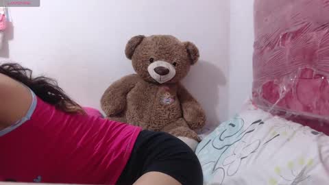 pink_love_25 online show from April 2026 05:13:01 AM