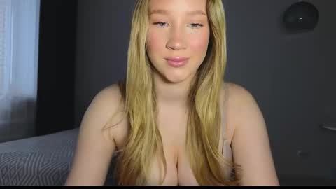   online show from October 2025 02:53:01 AM