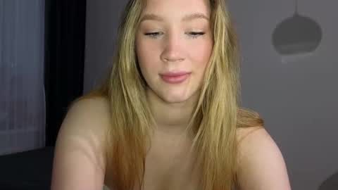   online show from November 2025 03:29:02 AM