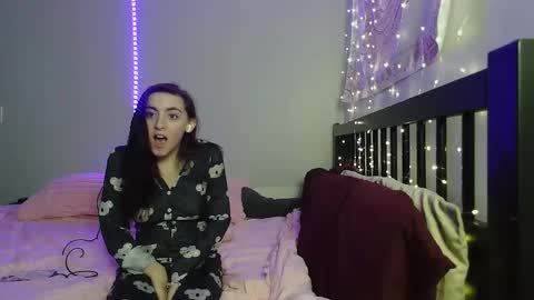 Snapshot of pink_tv chatting on November 2025 02:44:02 AM pink_tv online show from November 2025 02:44:02 AM