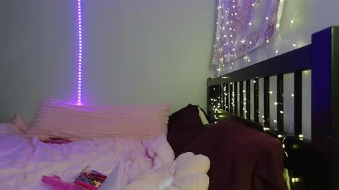 Snapshot of pink_tv chatting on November 2025 02:12:02 AM pink_tv online show from November 2025 02:12:02 AM