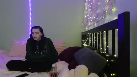 Snapshot of pink_tv chatting on December 2025 02:28:01 AM pink_tv online show from December 2025 02:28:01 AM