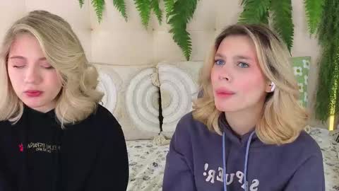 Snapshot of pinkadele chatting on October 2025 08:49:01 AM Adele online show from October 2025 08:49:01 AM