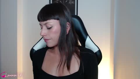 Snapshot of pinkcatlive chatting on January 2025 02:14:02 AM Emily online show from January 2025 02:14:02 AM