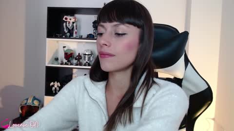 Snapshot of pinkcatlive chatting on January 2025 09:36:01 PM Emily online show from January 2025 09:36:01 PM