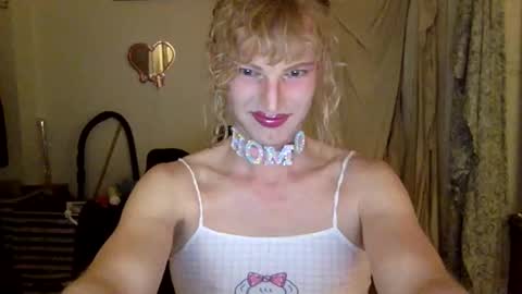 Snapshot of pinkfag chatting on February 2025 06:24:02 PM pinkfag online show from February 2025 06:24:02 PM