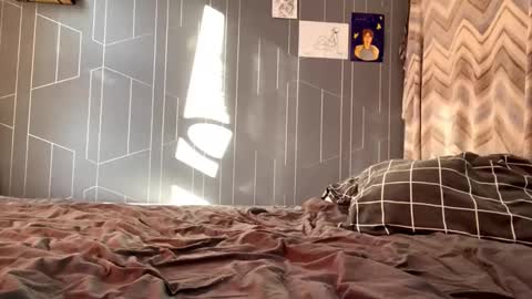 Snapshot of pinkicookieee chatting on September 2025 12:07:02 PM Eva and Tanya online show from September 2025 12:07:02 PM