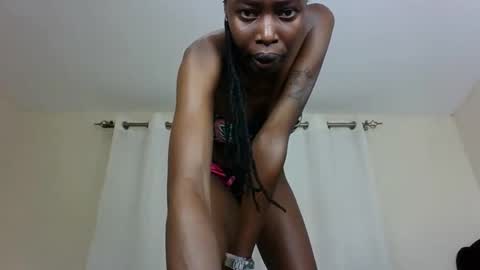 Pinkie online show from February 2025 07:37:02 AM