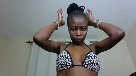 Pinkie online show from February 2025 04:50:01 AM