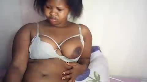 Snapshot of pinkkitty001 chatting on July 2026 05:42:02 AM pinkkitty001 online show from July 2026 05:42:02 AM