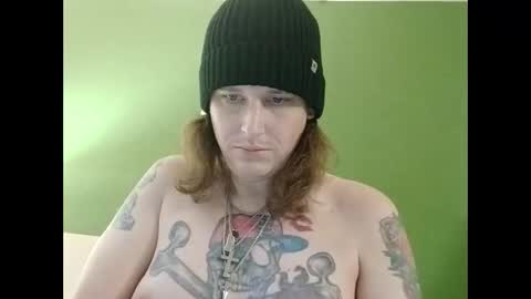 pinkpulseglobal online show from December 2025 05:09:01 PM