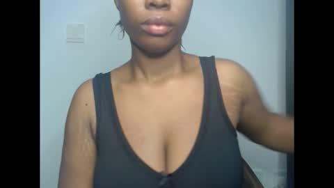 pinkxsugar online show from October 2025 09:29:02 AM