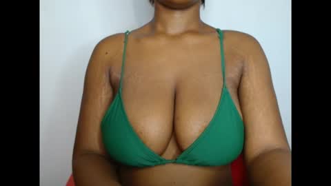 pinkxsugar online show from December 2025 08:46:01 PM