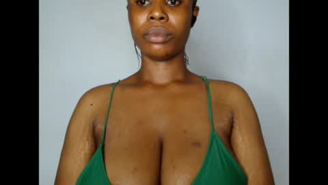 Snapshot of pinkxsugar chatting on July 2026 06:32:01 PM pinkxsugar online show from July 2026 06:32:01 PM