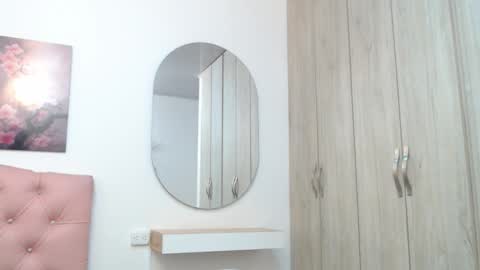 pinky_f00x online show from February 2026 09:20:02 PM