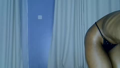 pinkycham online show from May 2026 01:02:04 AM