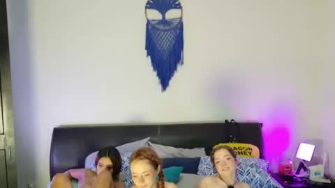 Snapshot of pinkypuppa chatting on May 2026 08:28:01 PM Pinkypupa-Love online show from May 2026 08:28:01 PM