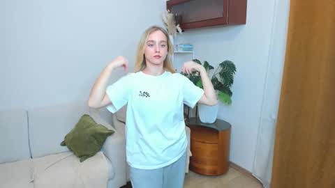 Kate online show from December 2025 07:06:02 AM