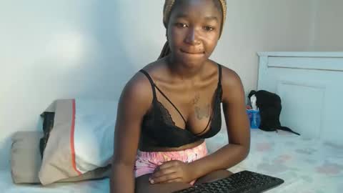 zenah online show from May 2026 10:21:01 AM