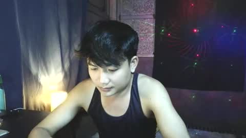 Snapshot of pinoy_petitehugecock chatting on November 2025 02:28:01 PM alex online show from November 2025 02:28:01 PM