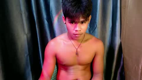 pinoy_shyboy69 online show from April 2026 02:37:01 PM