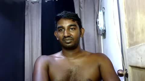 rayvienn online show from April 2026 12:46:02 AM