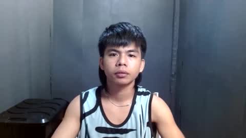 Snapshot of pinoymonstercock_xx chatting on November 2025 11:14:01 PM WIN WIN JAY AR online show from November 2025 11:14:01 PM