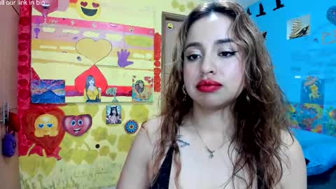 VALENTINA y PIPE online show from November 2025 07:04:01 PM