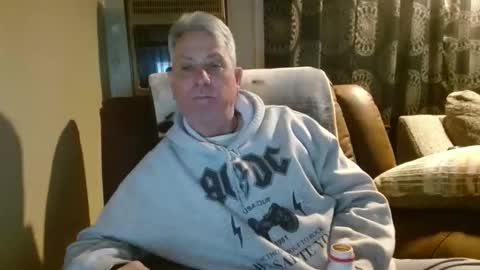 pirate334 online show from February 2026 03:26:01 AM