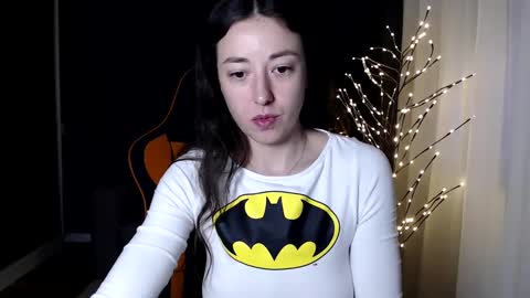 Snapshot of piscesgirl06 chatting on January 2025 05:30:02 AM piscesgirl06 online show from January 2025 05:30:02 AM