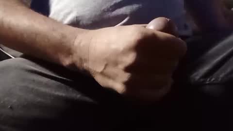 Snapshot of pitoenmano_ chatting on October 2025 04:58:01 AM Antn online show from October 2025 04:58:01 AM