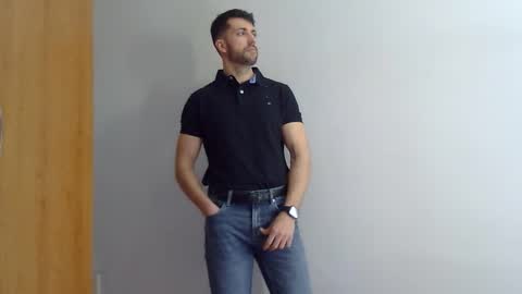 pitruki00 online show from March 2026 10:29:02 AM