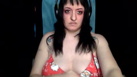 Snapshot of pixie_mixie chatting on February 2025 11:55:01 AM Trash Kitten online show from February 2025 11:55:01 AM
