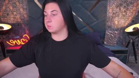 pixiehott online show from September 2025 07:59:01 PM