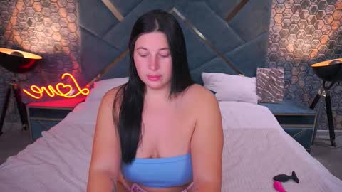 pixiehott online show from October 2025 02:22:02 AM