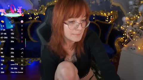 pixiepeachh online show from February 2026 09:00:01 PM