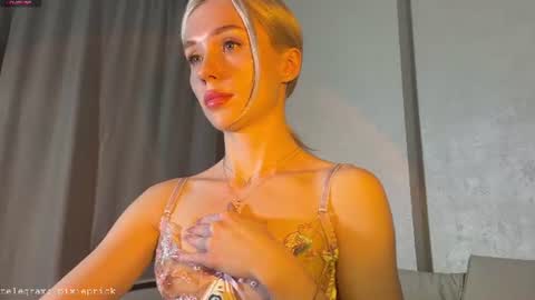 Snapshot of pixieprick chatting on July 2026 07:07:01 PM Emmy and Edward online show from July 2026 07:07:01 PM