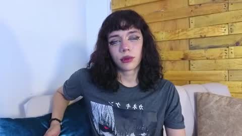 cris online show from July 2026 03:52:01 AM