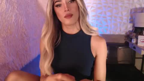 pixydominatrixx online show from December 2024 12:05:01 PM