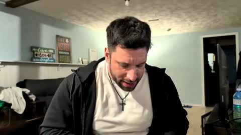 pizza_biceps online show from May 2026 07:02:02 AM