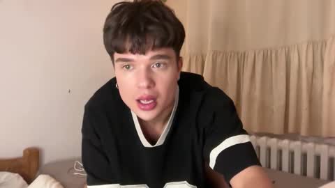 Snapshot of platonlxs chatting on December 2025 11:34:02 PM Platon Lxs online show from December 2025 11:34:02 PM