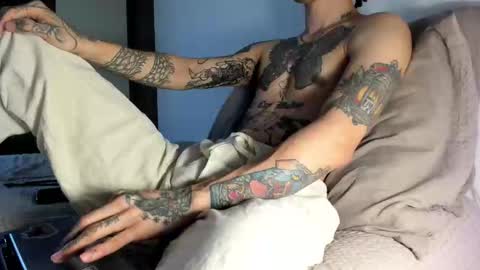 Snapshot of playboi_carti01 chatting on November 2025 05:17:01 AM Carti online show from November 2025 05:17:01 AM