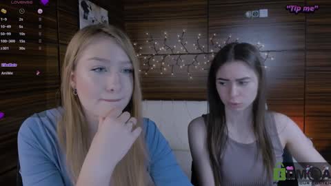 Sophie online show from January 2025 08:28:01 PM