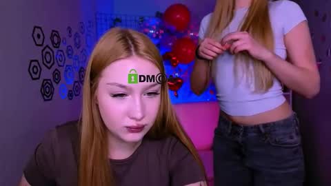 Snapshot of playful_sophie chatting on February 2026 08:38:02 PM Sophie online show from February 2026 08:38:02 PM