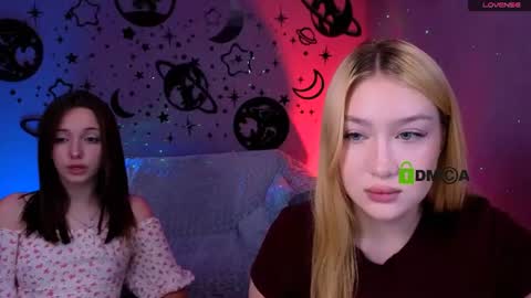 Snapshot of playful_sophie chatting on July 2026 07:24:01 PM Sophie online show from July 2026 07:24:01 PM