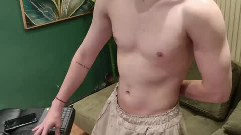 playwithmer online show from April 2026 10:33:01 AM