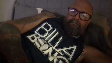 Snapshot of pleasesitonmycock chatting on November 2025 09:30:02 PM PleaseSitOnMyCock online show from November 2025 09:30:02 PM